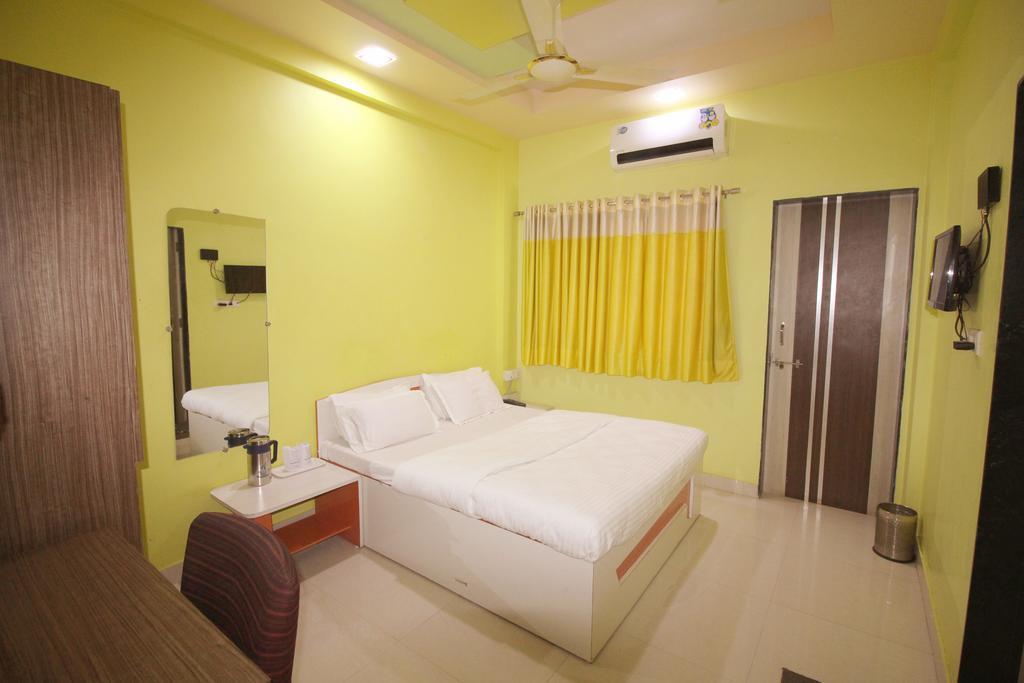 Hotel Somnath Sagar Exteriör bild