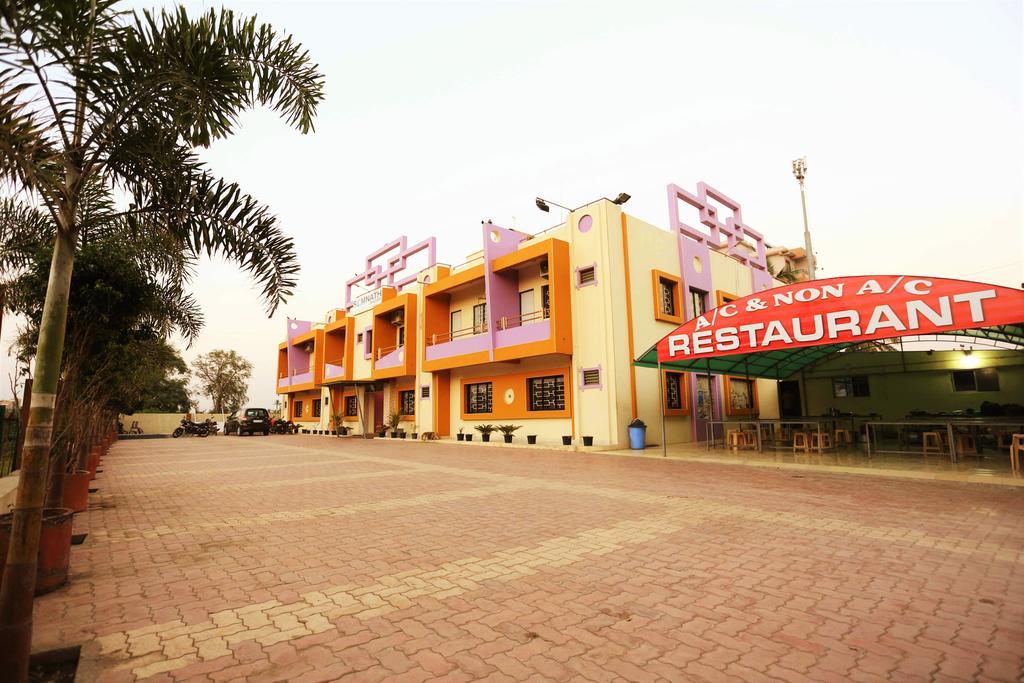 Hotel Somnath Sagar Exteriör bild