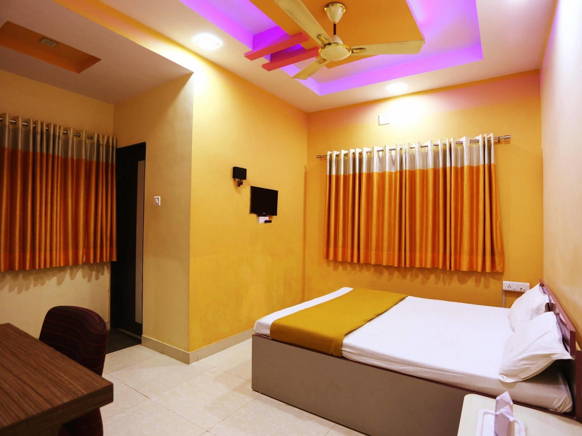 Hotel Somnath Sagar Exteriör bild